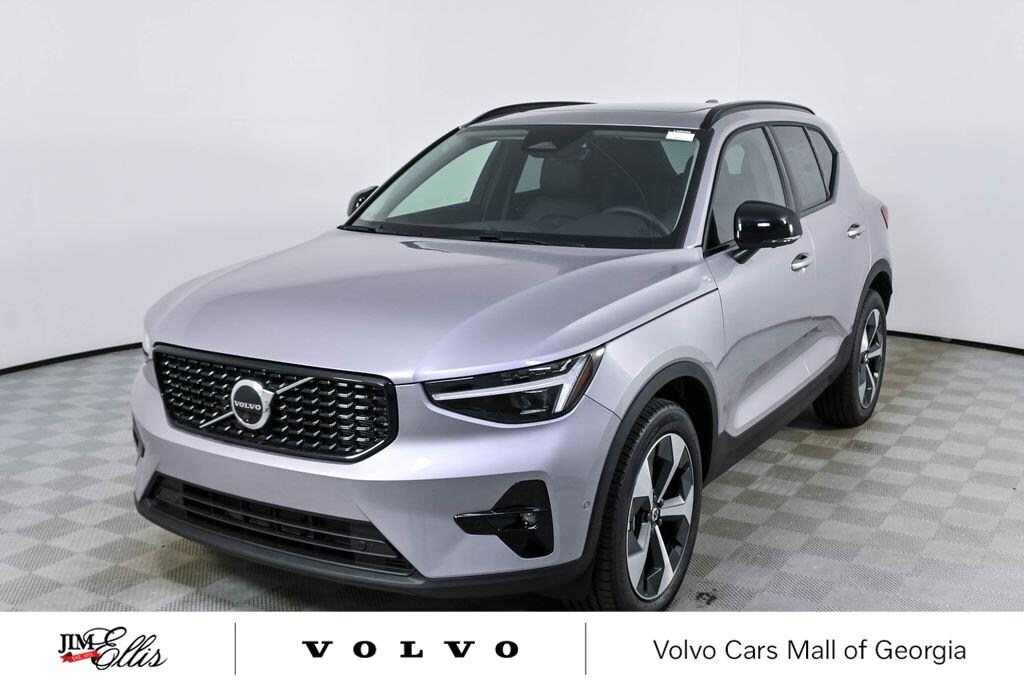 New 2026 Volvo XC40 B5 Plus SUV