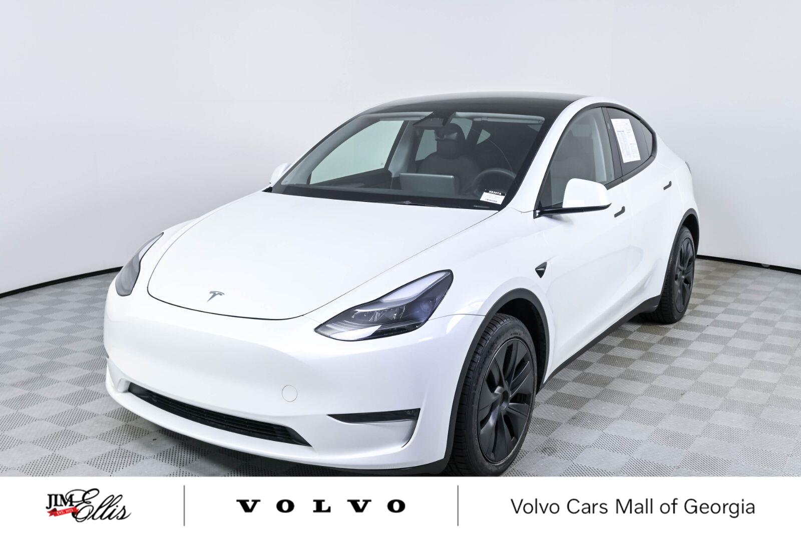 Used 2024 Tesla Model Y Long Range with VIN 7SAYGDEE1RA332571 for sale in Buford, GA