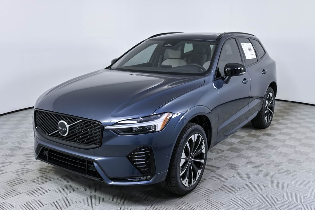 New 2026 Volvo XC60 B5 Plus SUV