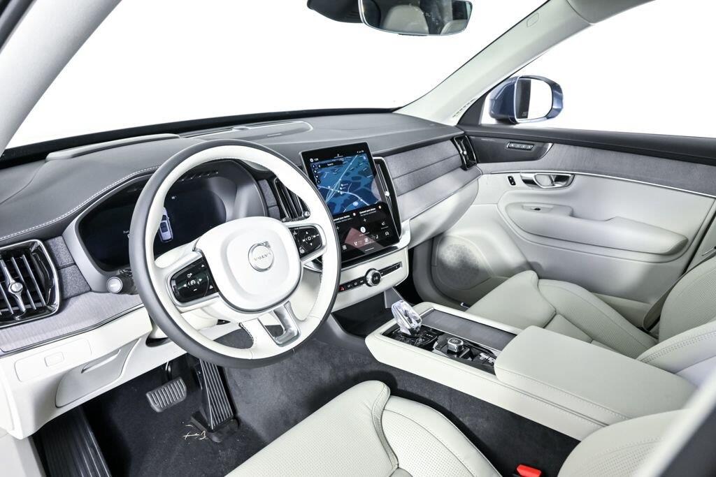 New 2026 Volvo XC90 B6 Ultra 7-Seater SUV