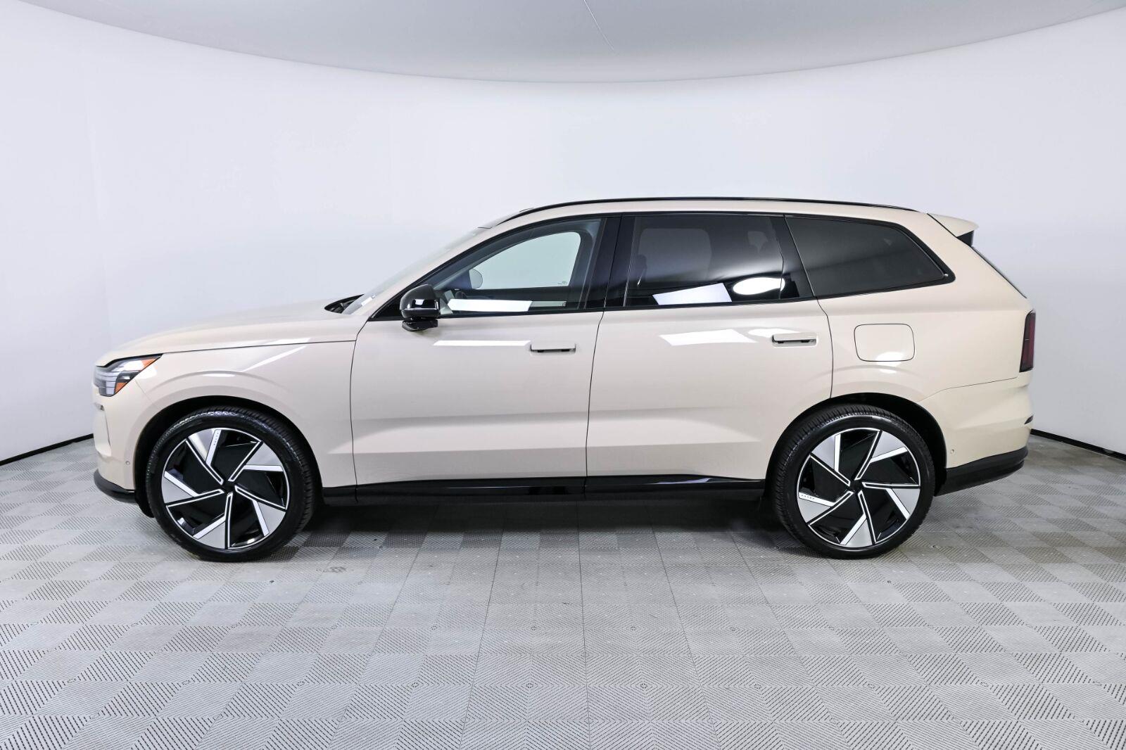 Certified 2026 Volvo EX90 Ultra with VIN 7JDDA3VL8TG060260 for sale in Buford, GA