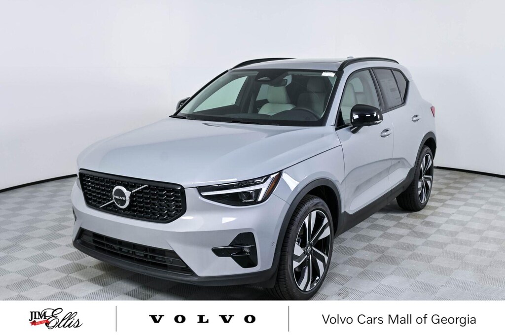 New 2026 Volvo XC40 B5 Plus SUV