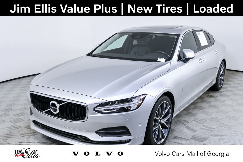 2018 Volvo S90 T5 Momentum AWD's photo