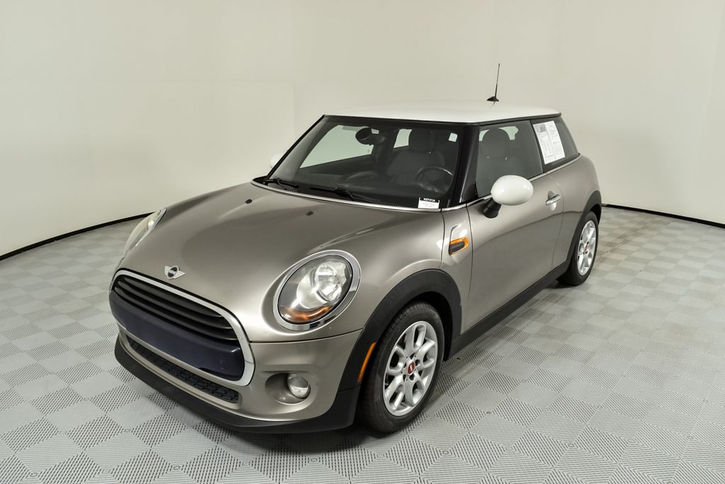 2017 MINI Cooper Base
