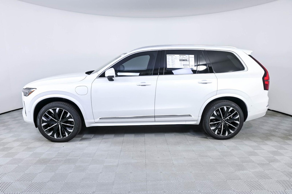 New 2026 Volvo XC90 plug-in hybrid T8 Plus 7-Seater SUV