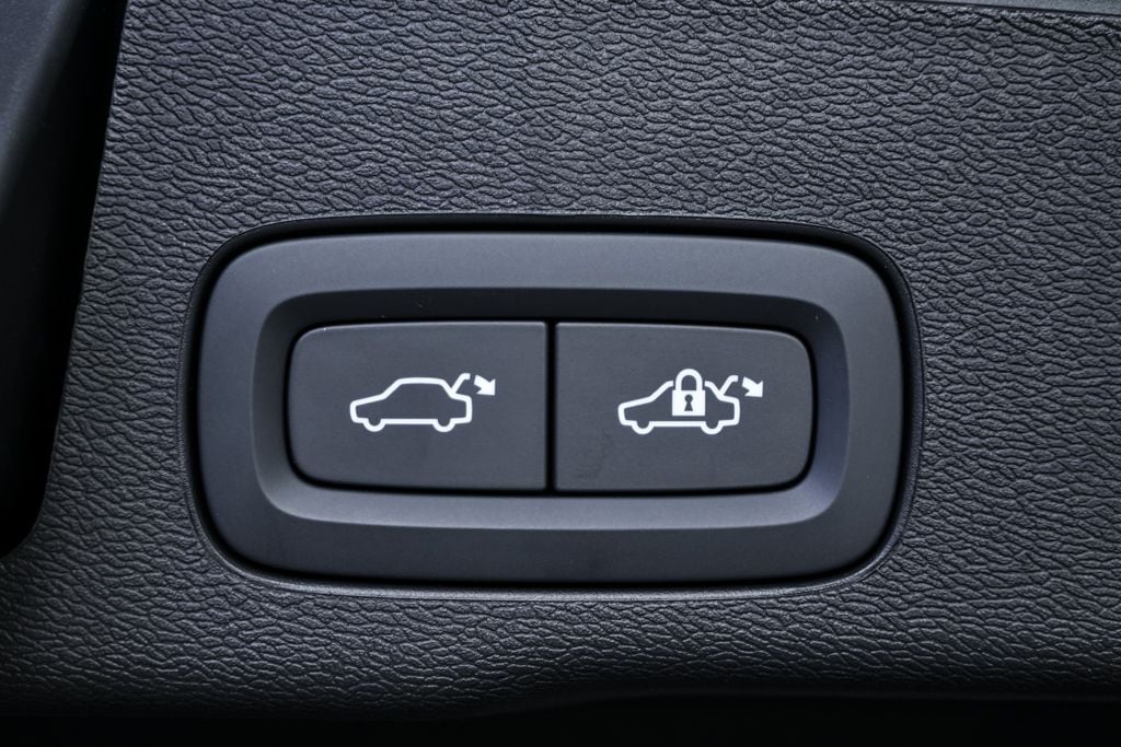 2026 Volvo XC60 Ultra - Photo 31