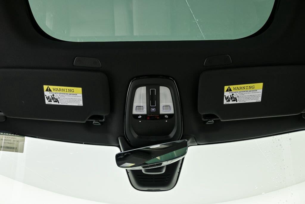 2026 Volvo XC90 Plus - Photo 21