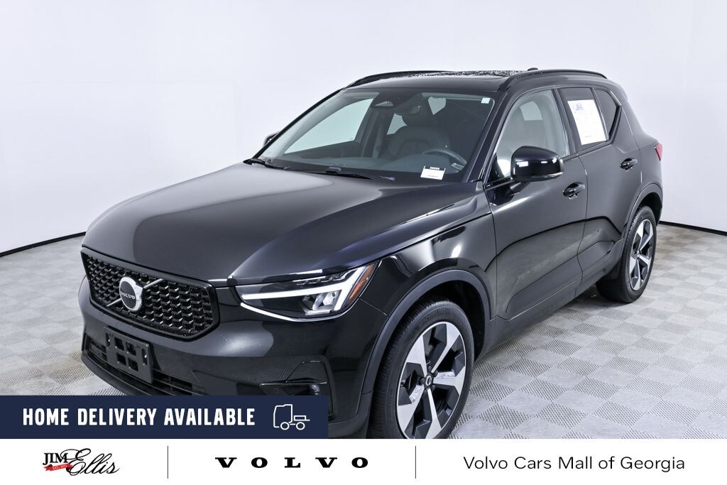 Certified 2023 Volvo XC40 B5 AWD Plus Dark SUV
