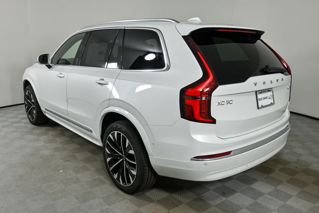 New 2026 Volvo XC90 B6 Plus 7-Seater SUV