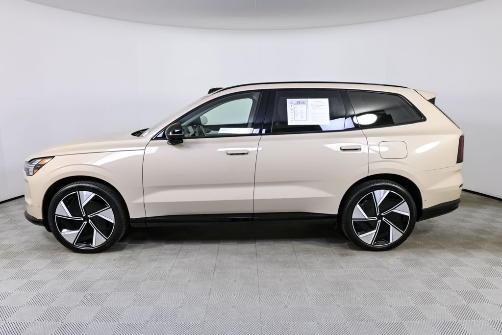 Used 2025 Volvo EX90 Twin Motor Performance Ultra 7-Seater SUV