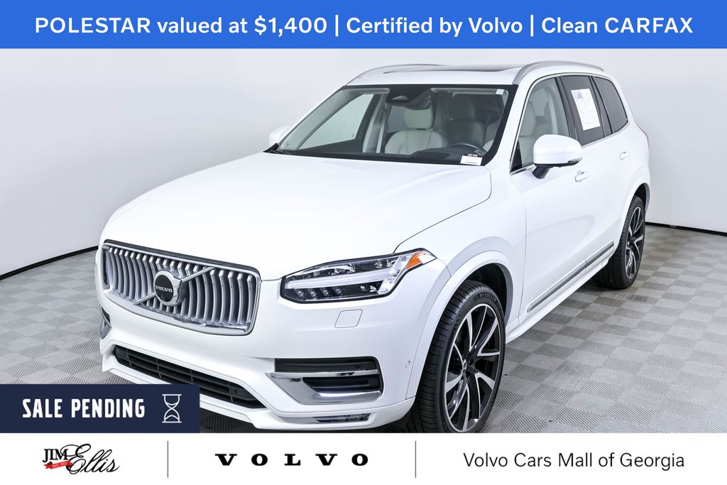 2023 Volvo XC90 B5 Plus 4WD's photo