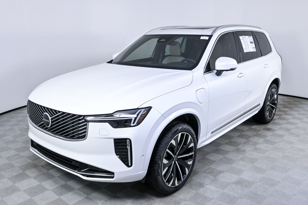 2026 Volvo XC90 T8 Recharge Plus Bright 7-Seat 4WD's photo