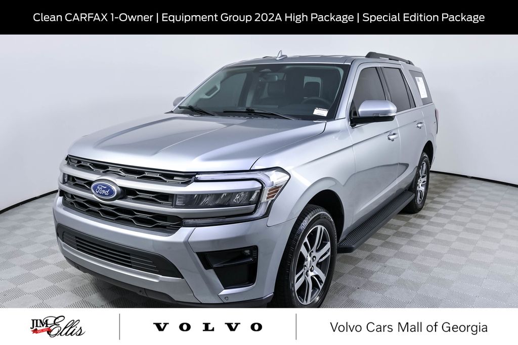 2024 Ford Expedition XLT's photo