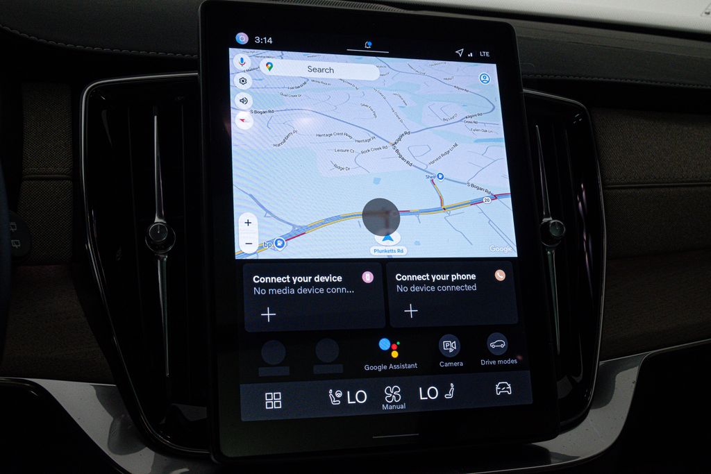 2026 Volvo XC90 Plus - Photo 32