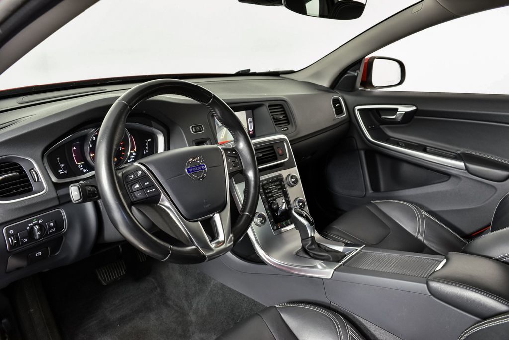 2018 Volvo V50 T5 photo 4