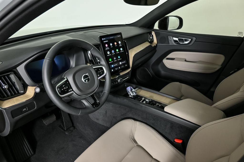 New 2026 Volvo XC60 B5 Plus SUV