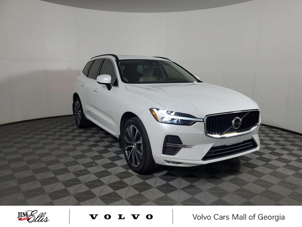 Used 2022 Volvo XC60 B5 FWD Momentum SUV