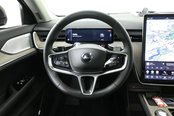 2025 Volvo EX90 Twin Motor Performance Ultra photo 3