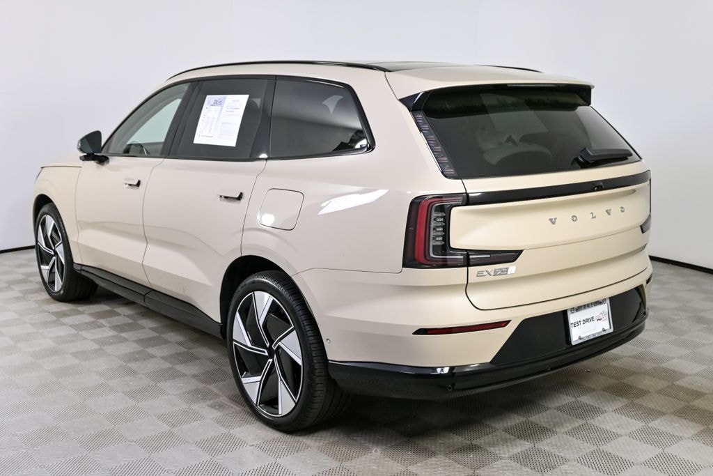 Used 2025 Volvo EX90 Twin Motor Performance Ultra 7-Seater SUV