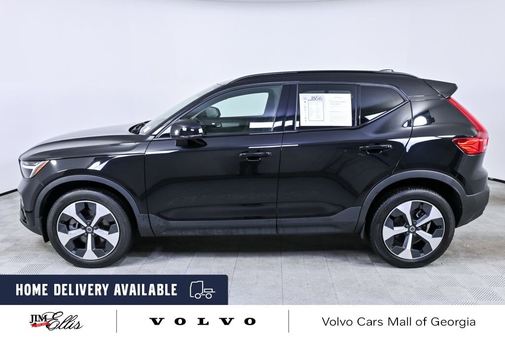 Certified 2023 Volvo XC40 B5 AWD Plus Dark SUV