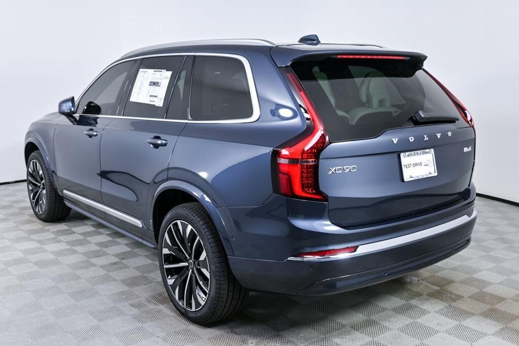 New 2026 Volvo XC90 B6 Ultra 7-Seater SUV