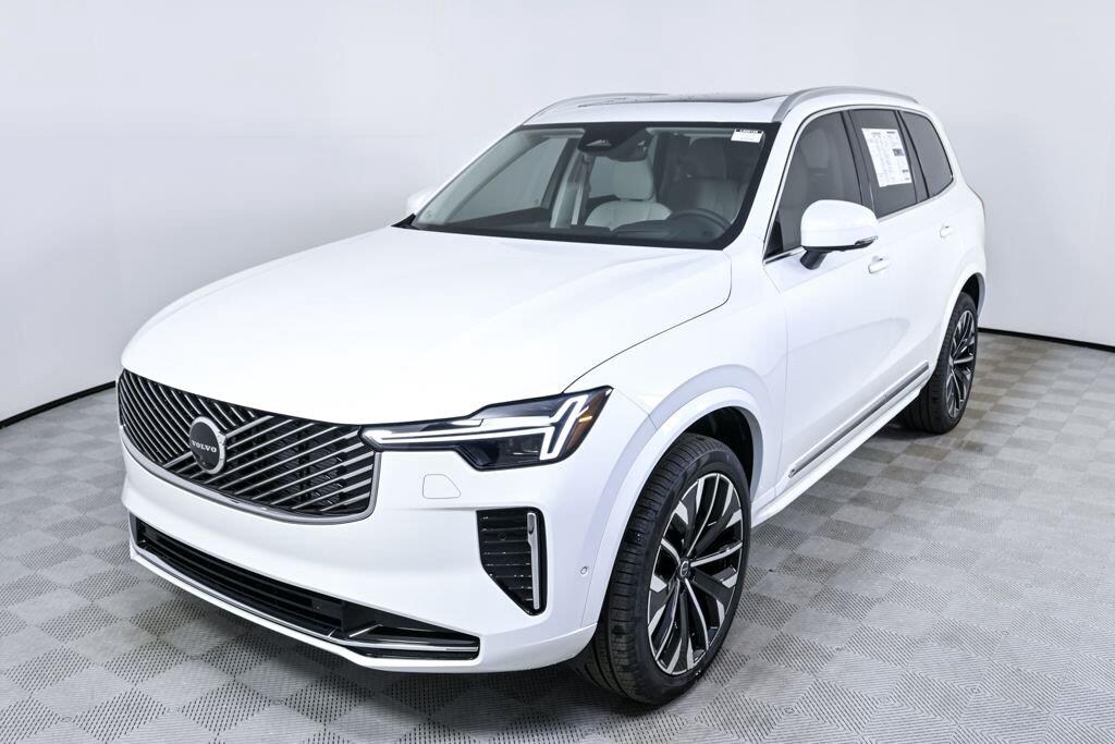 New 2026 Volvo XC90 B6 Ultra 7-Seater SUV