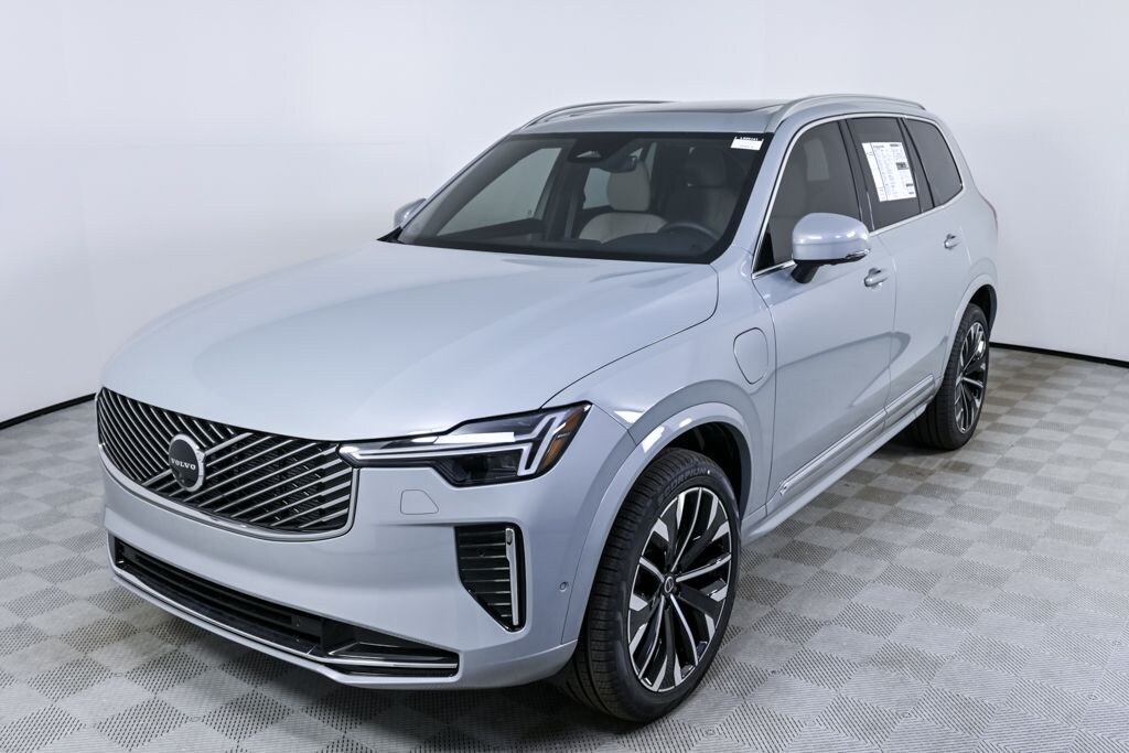 New 2026 Volvo XC90 plug-in hybrid T8 Plus 7-Seater SUV