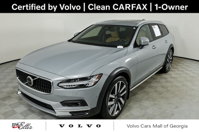 2024 Volvo V90 Cross Country B6 Ultimate Wagon