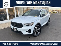 Used 2025 Volvo XC40 B5 Plus Dark Theme SUV for sale in Manasquan