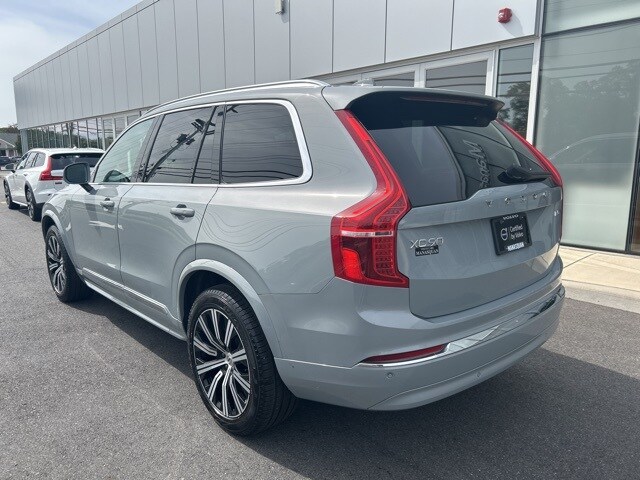 2024 Volvo XC90 B5 Core photo 3