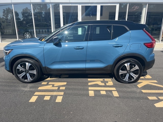 Used 2023 Volvo XC40 Plus with VIN YV4ED3UL9P2083262 for sale in Manasquan, NJ