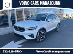 Used 2025 Volvo XC40 B5 Plus Bright Theme SUV for sale in Manasquan