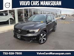 Used 2025 Volvo XC40 B5 Plus Dark Theme SUV for sale in Manasquan