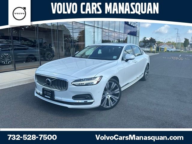 2023 Volvo S90