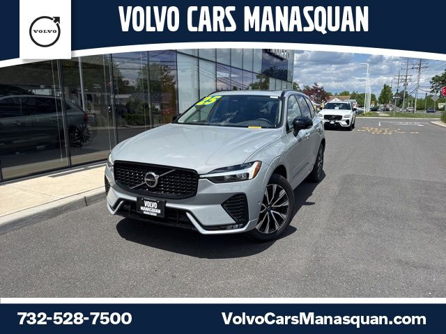 2025 Volvo XC60 B5 Plus Dark AWD's photo