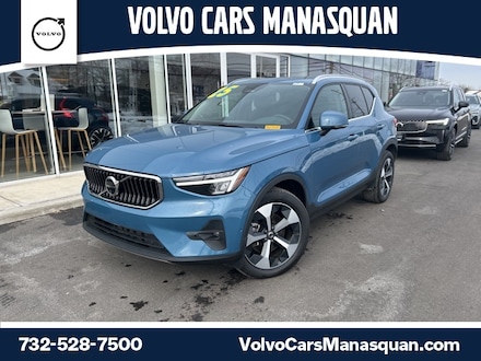 Used 2025 Volvo XC40 B5 Plus Bright Theme SUV for Sale in Manasquan, NJ