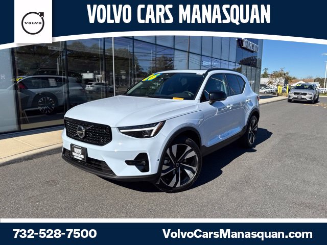 2026 Volvo XC40