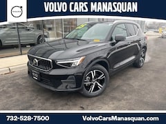 Used 2025 Volvo XC40 B5 Core SUV for sale in Manasquan