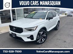 Used 2025 Volvo XC40 B5 Plus Dark Theme SUV for sale in Manasquan