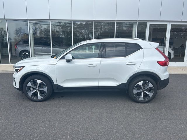 YV4L12UE5S2593404