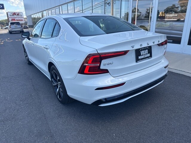 2024 Volvo S60 B5 Core photo 3