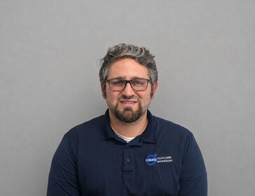 Staff member Kevin Laureigh from d64a316a29ec