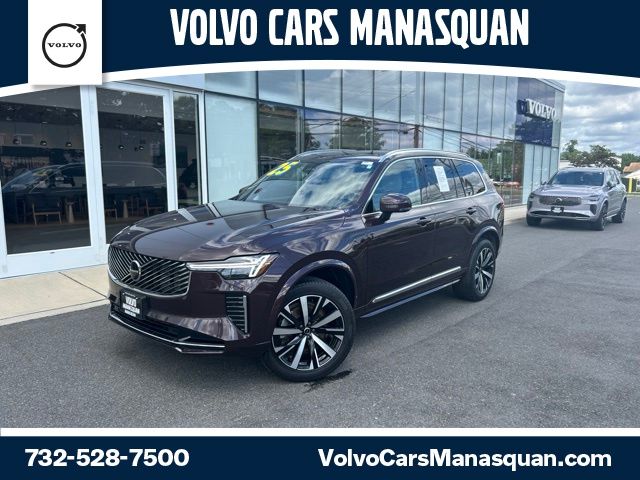 2025 Volvo XC90 Core