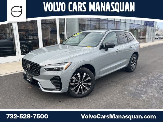 2025 Volvo XC60 B5 Plus Dark AWD's photo