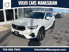 Used 2025 Volvo XC40 B5 Core SUV for sale in Manasquan
