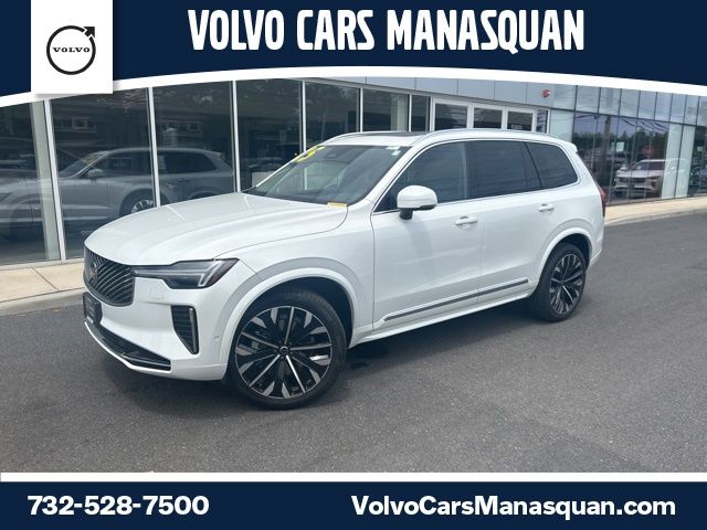 2025 Volvo XC90 B6 Plus Bright 7-Seater 4WD's photo