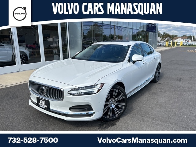 2022 Volvo S90 Sedan 