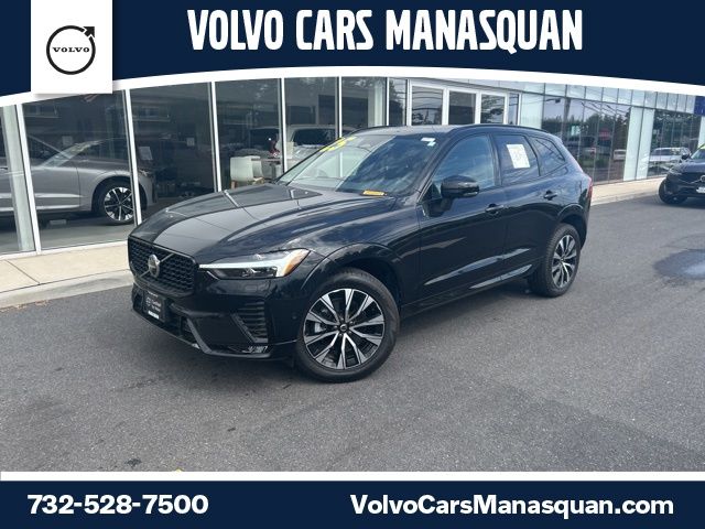 2025 Volvo XC60 B5 Plus Dark AWD's photo
