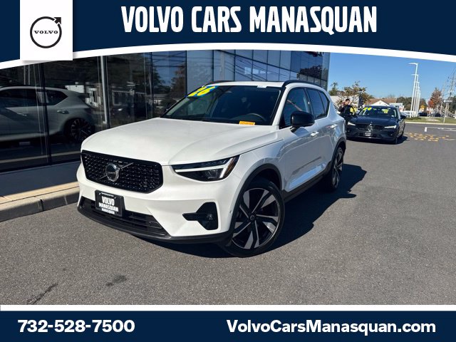 2026 Volvo XC40