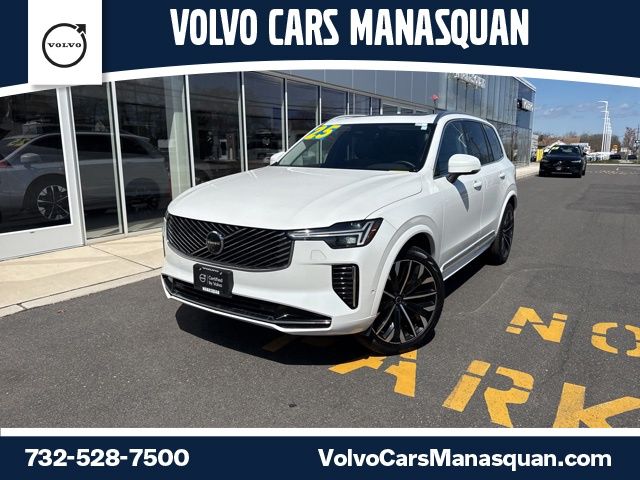 2025 Volvo XC90 B6 Plus Bright 7-Seater 4WD's photo